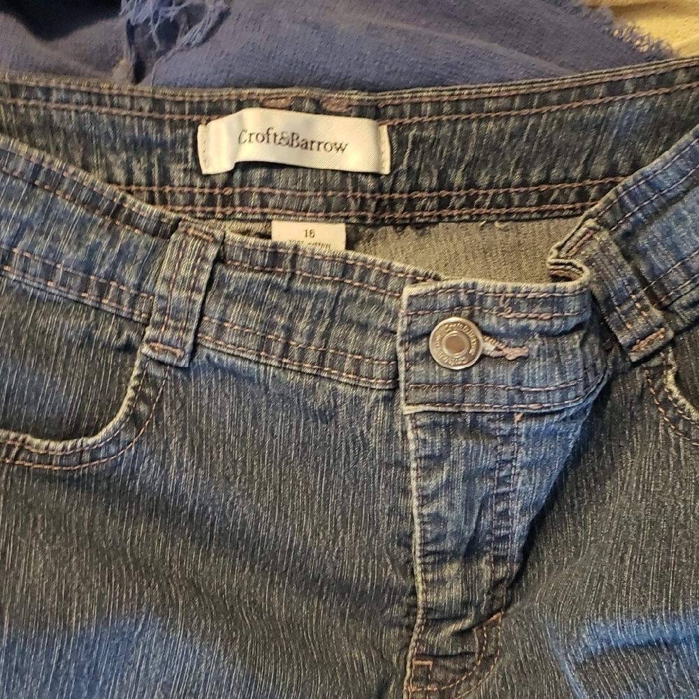 croft & barrow Straight Leg Jeans in Medium Blue